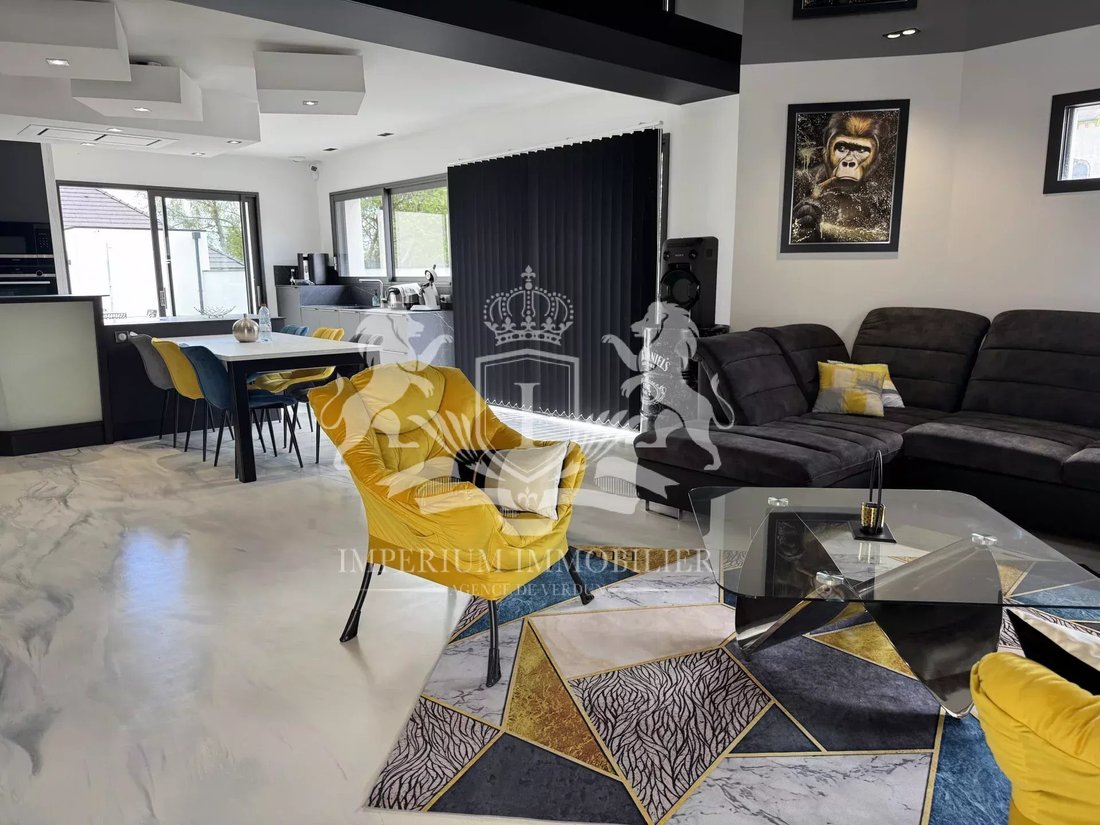 Villa in France 3 - 17896942