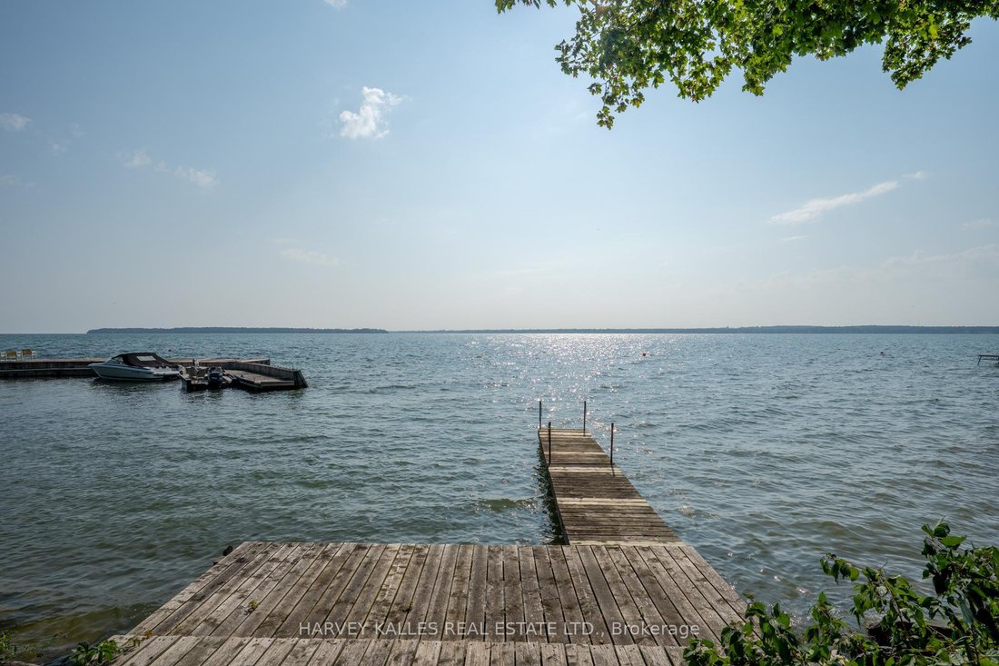 House in Innisfil, Ontario, Canada 2 - 17900889