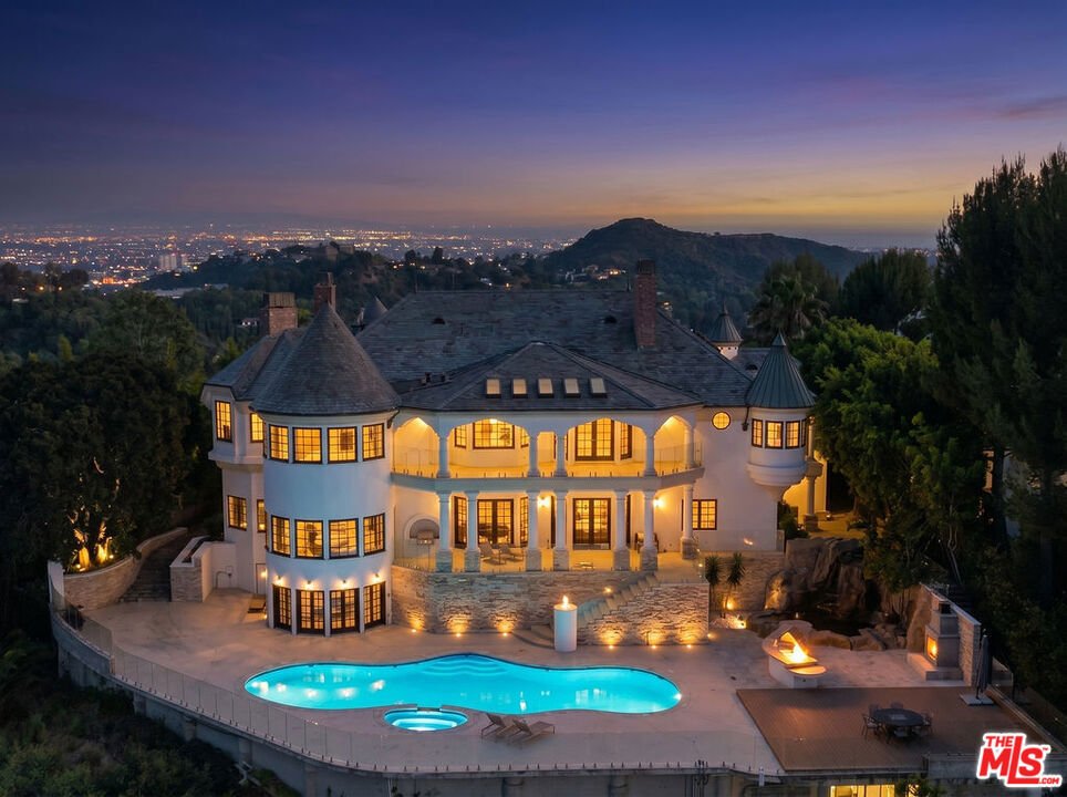 Maison à Beverly Hills, Californie, États-Unis 2 - 17899118