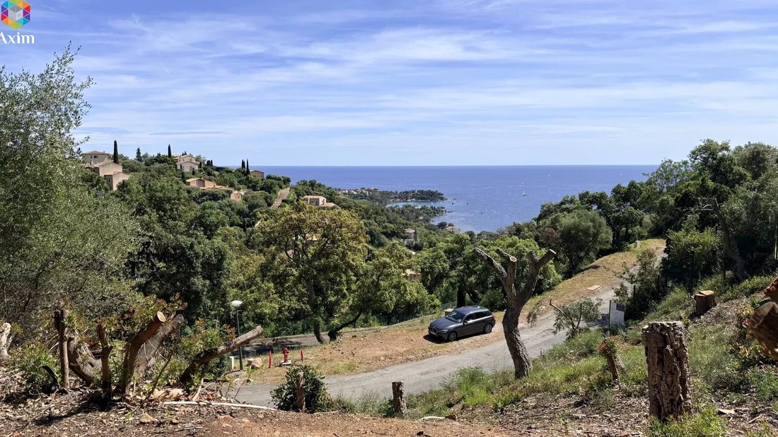 Land in Le Dramont-Agay-Anthéor-Le Trayas, Saint-Raphaël, France 5 - 17873715