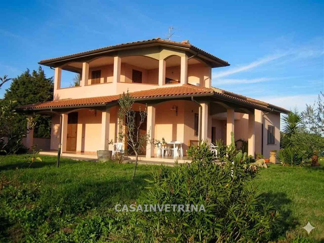 Villa in Center, Grosseto, Tuscany 2 - 17898360