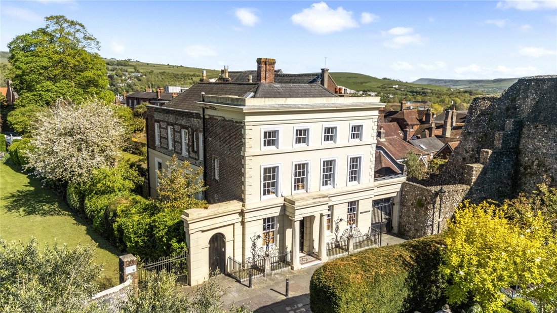 House in Lewes, England 1 - 17897493