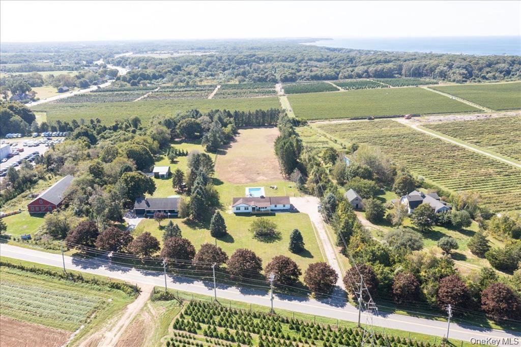 House in Southold, New York, United States 5 - 17899013