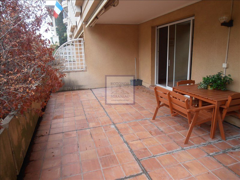 Apartment in Granettes-Jauberte-Sainte Anne, Aix-en-Provence, France 1 - 17899120