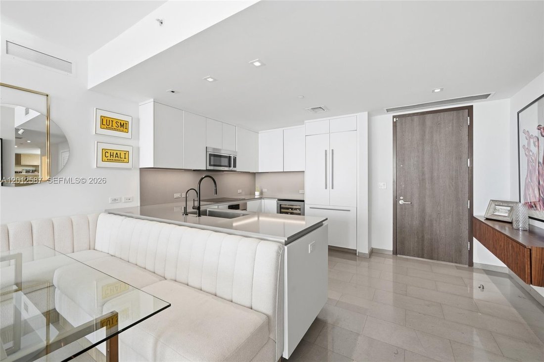 Condo in Miami, Florida, United States 4 - 17895848