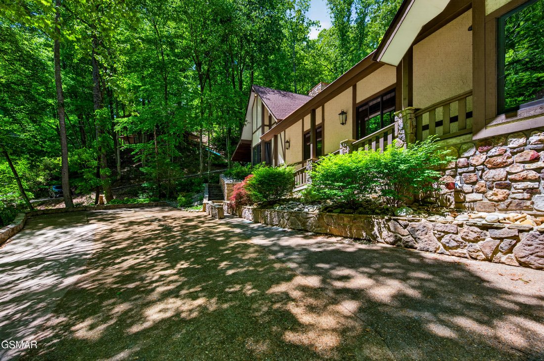 House in Gatlinburg, Tennessee, United States 3 - 17899861