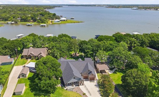 House in Azle, Texas, United States 1