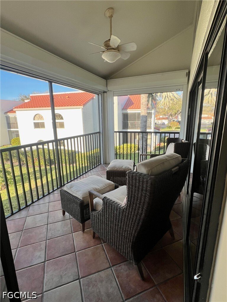 Condo in Naples, Florida, United States 4 - 17898529