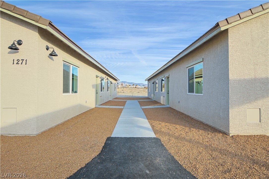Pahrump, Nevada, United States 4 - 17899185