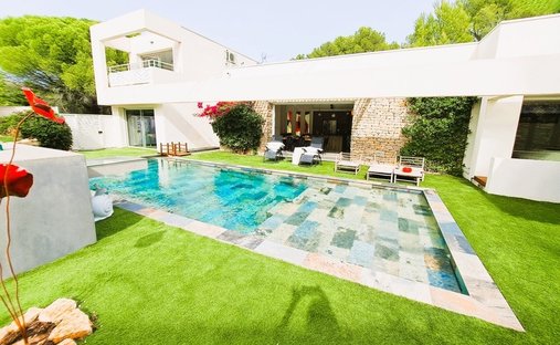 Villa in La Ciotat, Provence-Alpes-Côte d'Azur, France 1