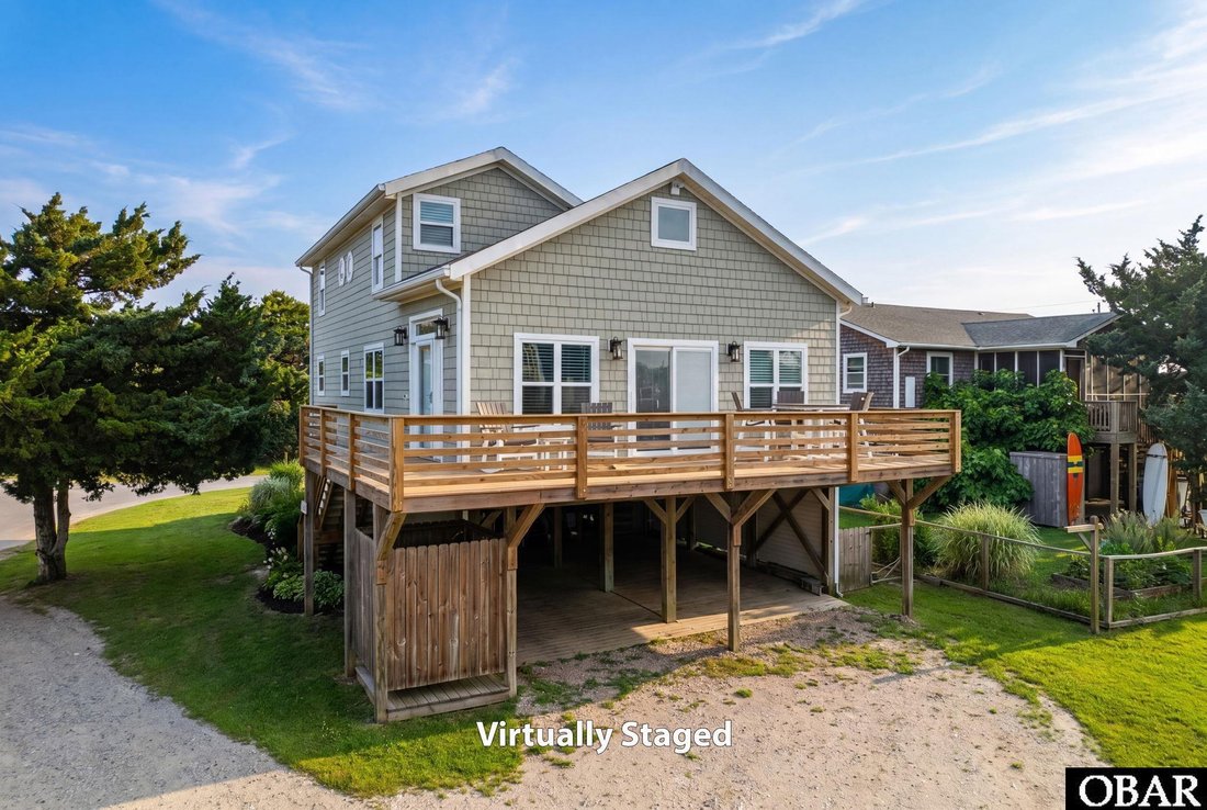 House in Ocracoke, North Carolina, United States 1 - 17163622