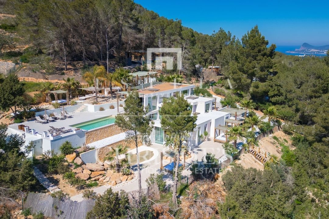 Villa in Sant Josep de sa Talaia, Balearic Islands, Spain 1 - 17895542