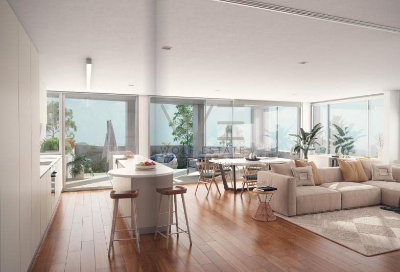 Apartment in Lordelo do Ouro e Massarelos, Porto District, Portugal 1 - 17898248
