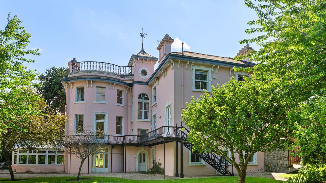 House in Blackrock, United States 2 - 17896647