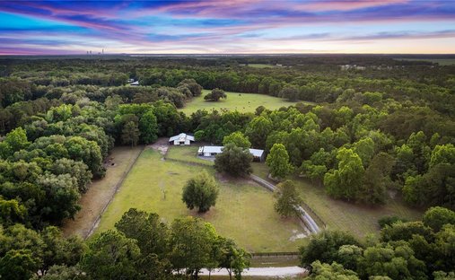 House in Elkton, Florida, United States 1