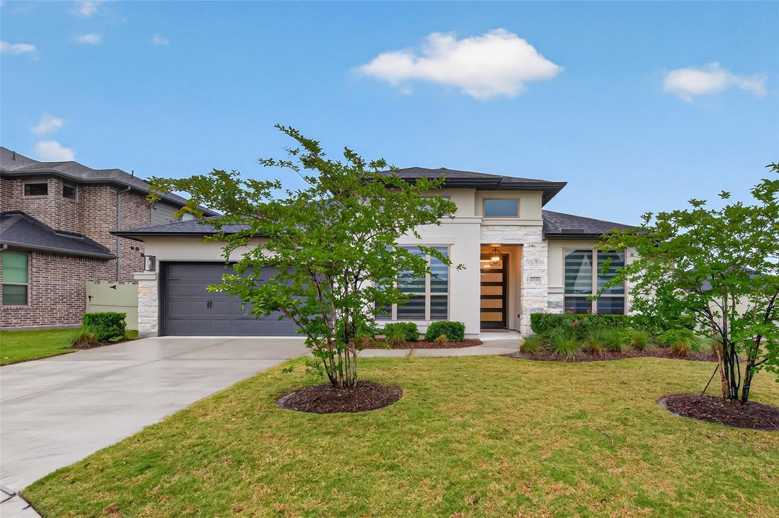 House in Conroe, Texas, United States 1 - 17899773