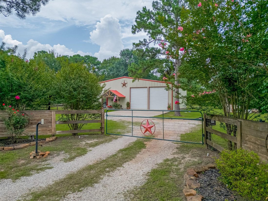House in New Waverly, Texas, United States 3 - 17896105