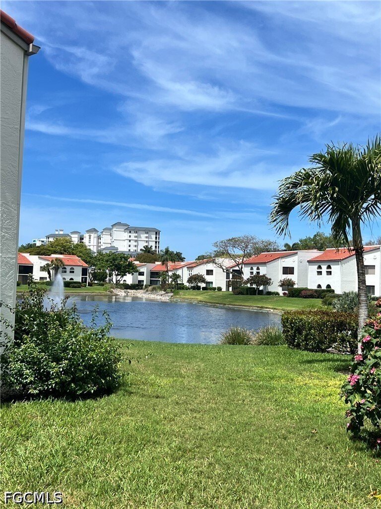 Condo in Naples, Florida, United States 5 - 17898529