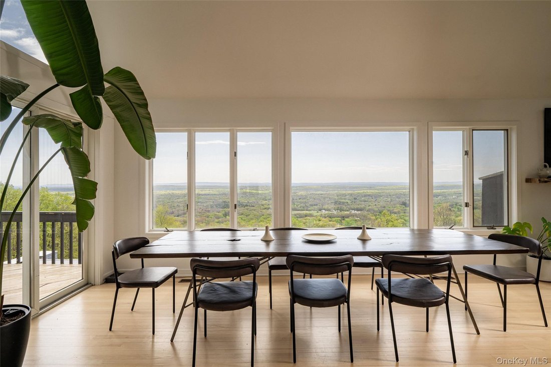 House in Middletown, New York, United States 5 - 17901691