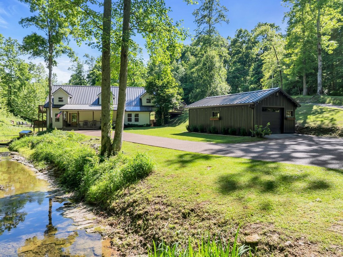 House in Bon Aqua, Tennessee, United States 3 - 17639233