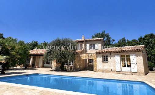 Villa in Saint-Cézaire-sur-Siagne, Provence-Alpes-Côte d'Azur, France 1