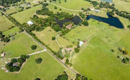 House in Edgewood, Texas, United States 1