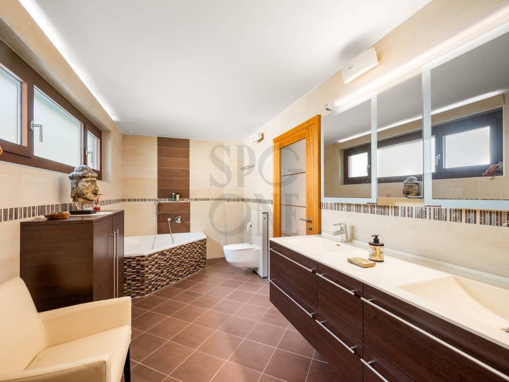 Villa in Chardonne, Vaud, Switzerland 4 - 17292020