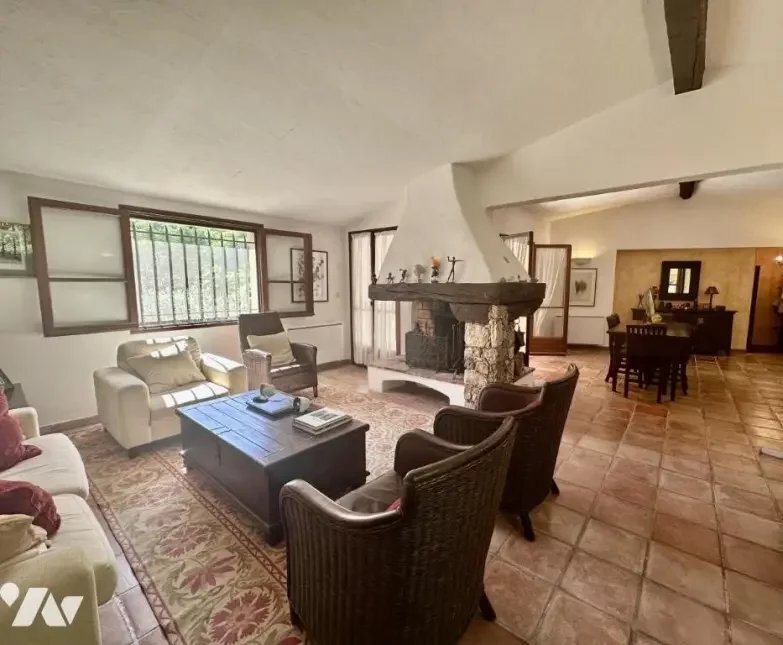 House in Tourrettes-sur-Loup, Provence-Alpes-Côte d'Azur, France 4 - 12379864