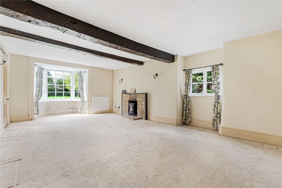 House in Southcourt, Aylesbury, England 3 - 17895423
