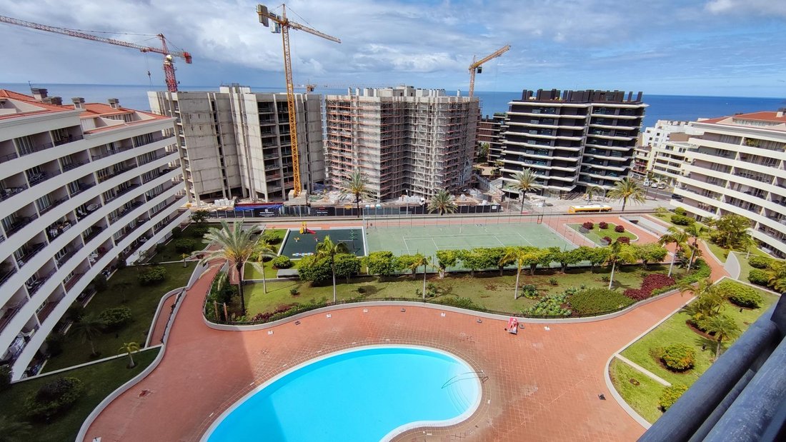 Apartment in Sao Martinho, Madeira, Portugal 2 - 15179925