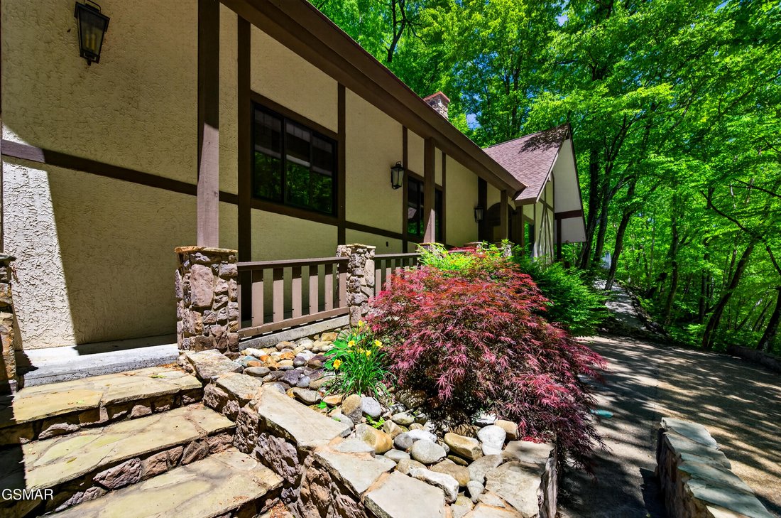 House in Gatlinburg, Tennessee, United States 4 - 17899861