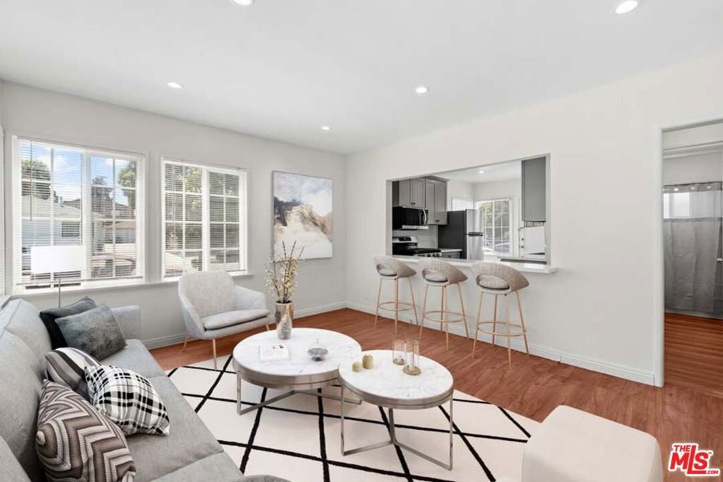 Culver City, California, United States 1 - 17899097
