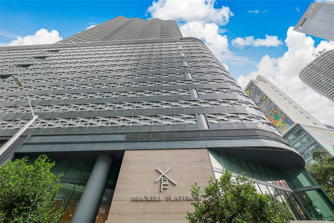 Condo in Miami, Florida, United States 4 - 17898597