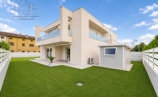 House in Mandriola, Albignasego, Veneto 1