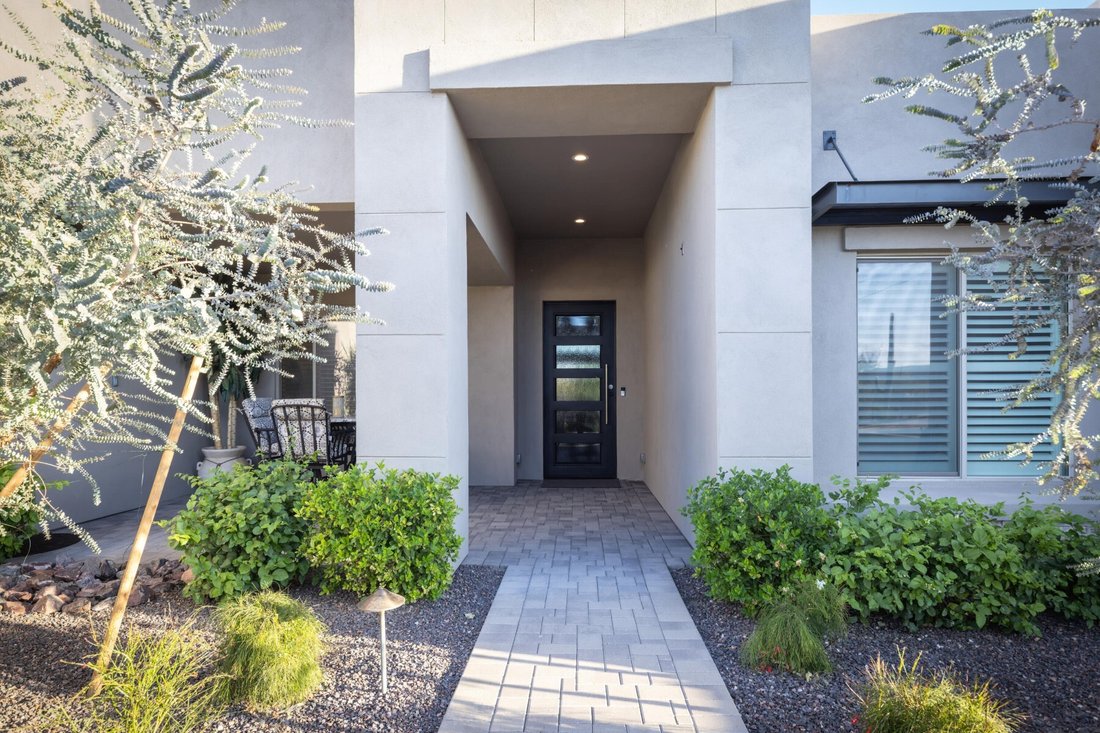 Scottsdale, Arizona, United States 4 - 17895109