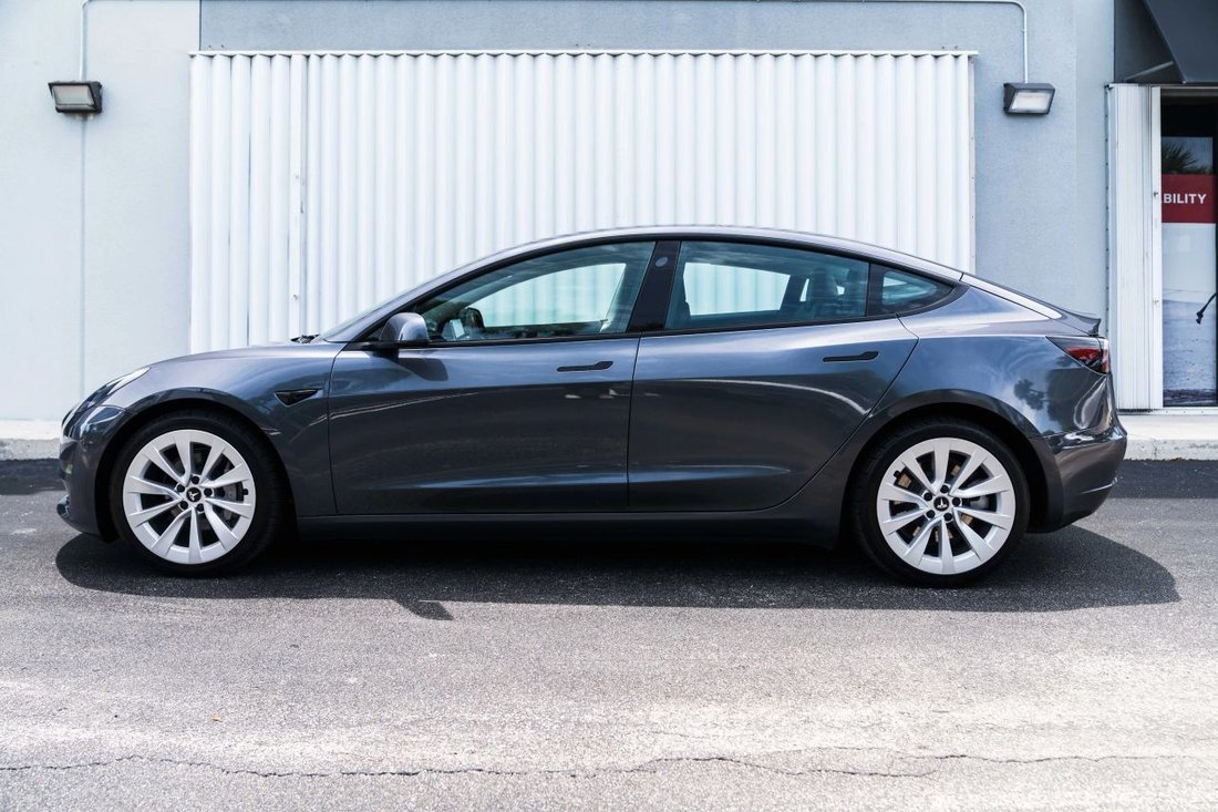 Sedan in Boynton Beach, FL, United States 4 - 17831107