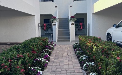 Condo in Naples, Florida, United States 1