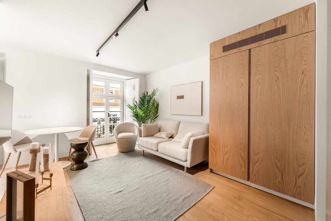 Apartment in Misericordia, Lisbon, Portugal 2 - 17897866