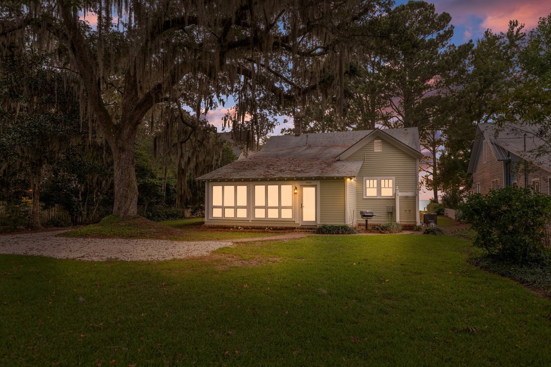 Fairhope, Alabama, United States 2 - 17897283