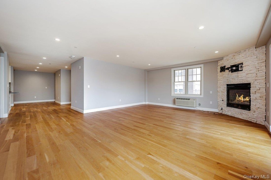 Condo in Long Beach, New York, United States 5 - 17899024