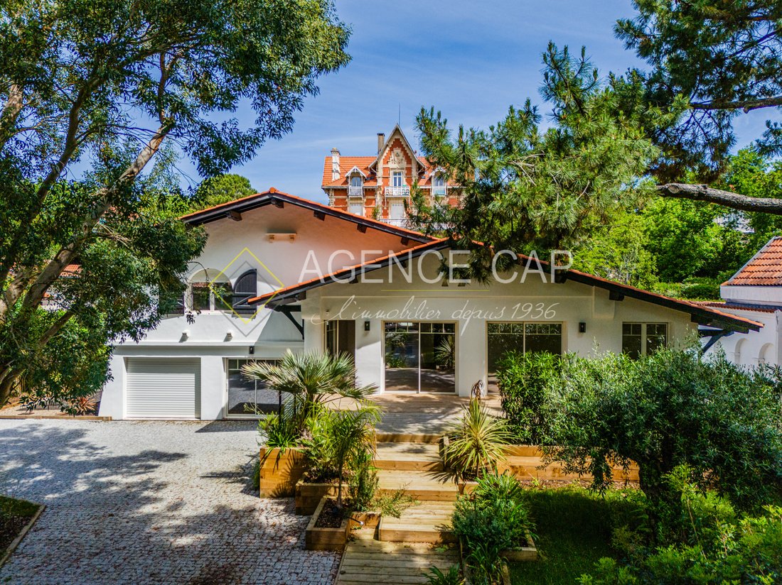 Villa in Aiguillon, Arcachon, France 2 - 17099706