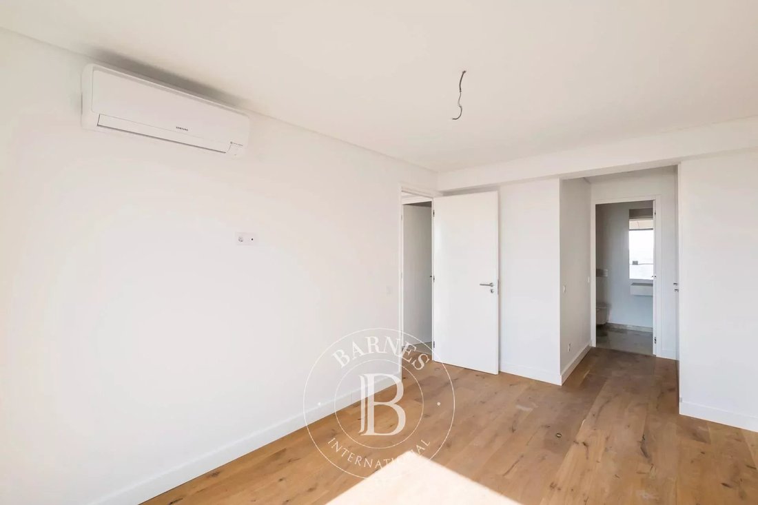 Apartment in Sao Vicente, Lisbon, Portugal 5 - 17897543