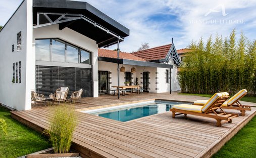 Villa in Nord Est, Andernos-les-Bains, France 1