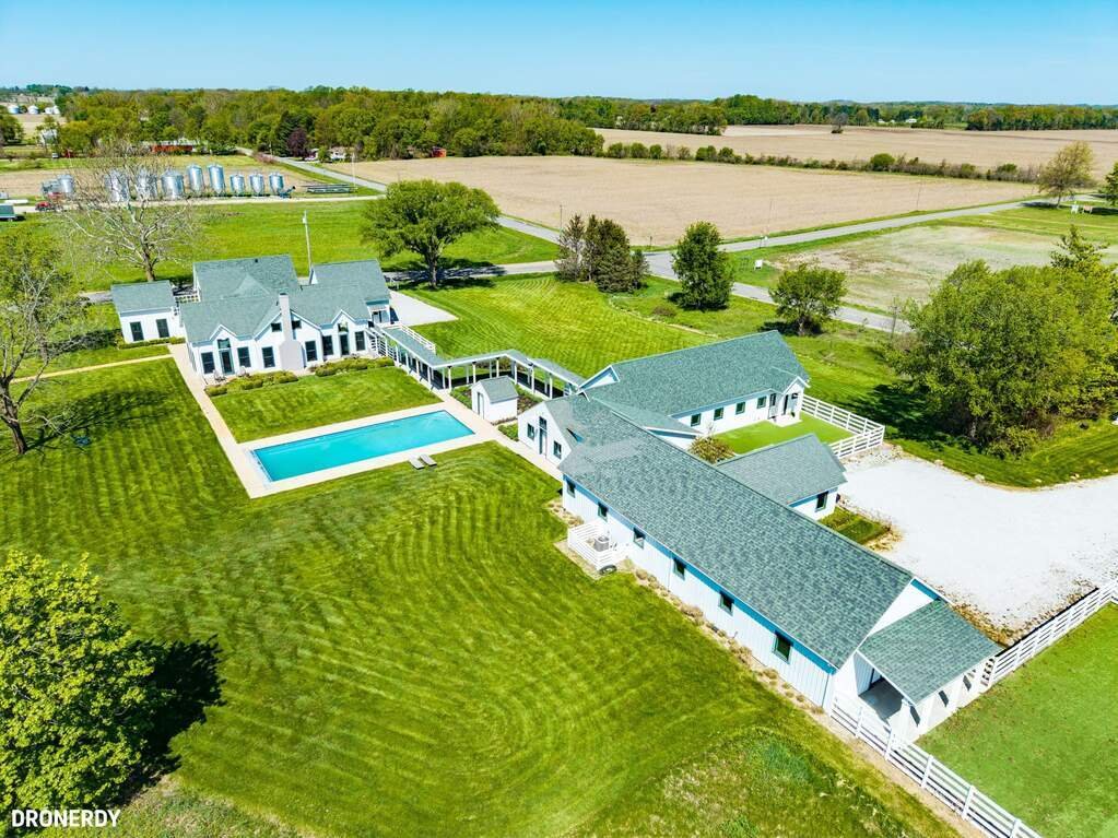 House in Three Oaks, Michigan, United States 5 - 17901076
