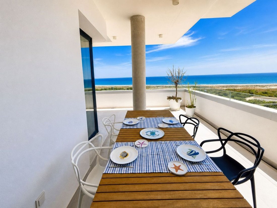 Penthouse in La Alcaidesa, San Roque, Andalusia 1 - 17897208