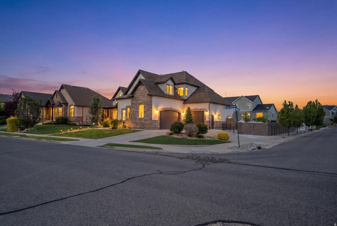House in Riverton, Utah, United States 2 - 17898732
