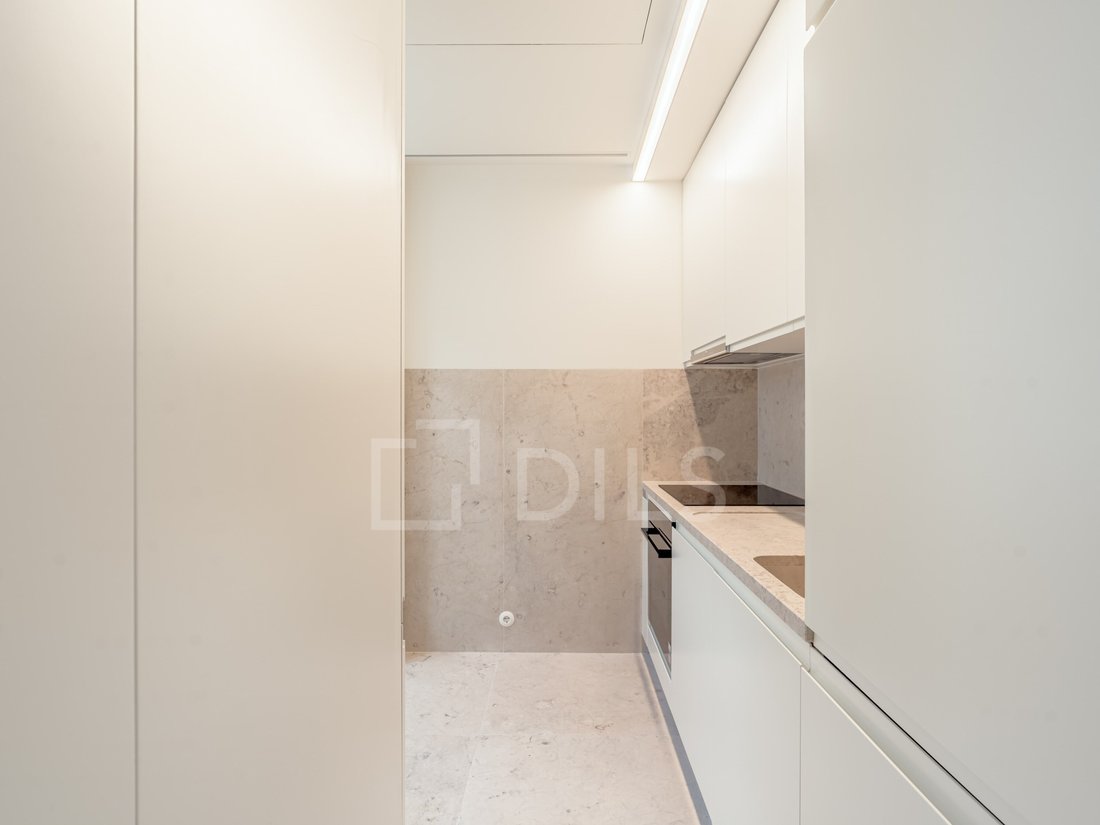 Apartment in Santa Maria Maior, Lisbon, Portugal 5 - 17892476