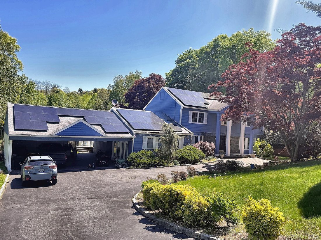 House in Huntington Station, New York, United States 3 - 17899037