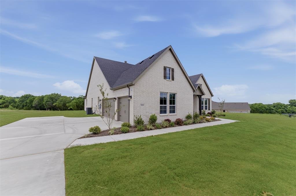House in Granbury, Texas, United States 2 - 17212855