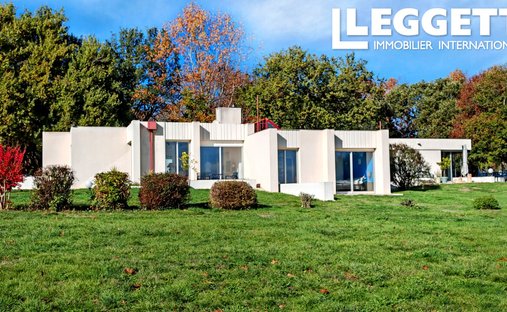 Villa in Fleurance, Occitania, France 1